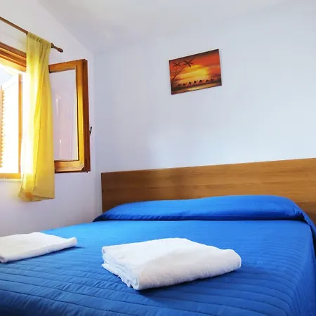 Aparthotel Baia Serena 3*