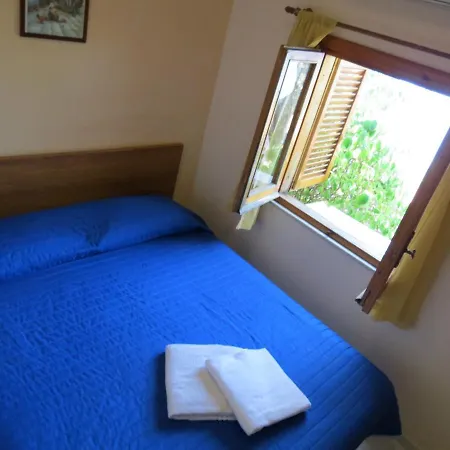 Baia Serena Aparthotel 3*