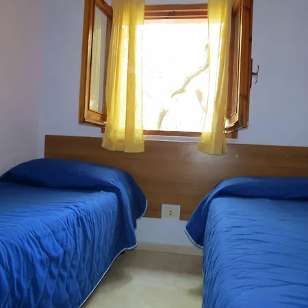 Aparthotel Baia Serena 3*
