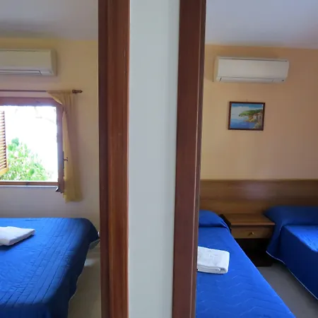 Aparthotel Baia Serena Vico Equense
