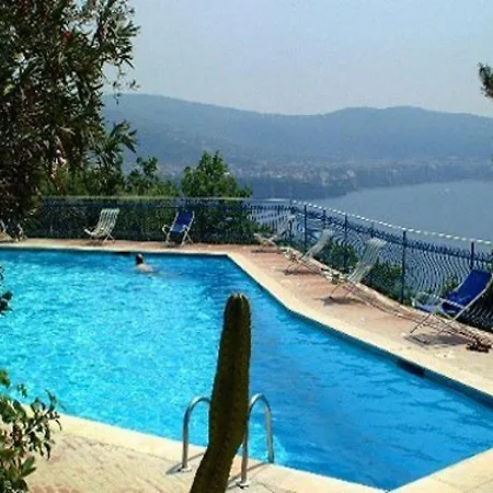Baia Serena Lejlighedshotel