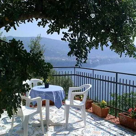 Aparthotel Baia Serena 3*